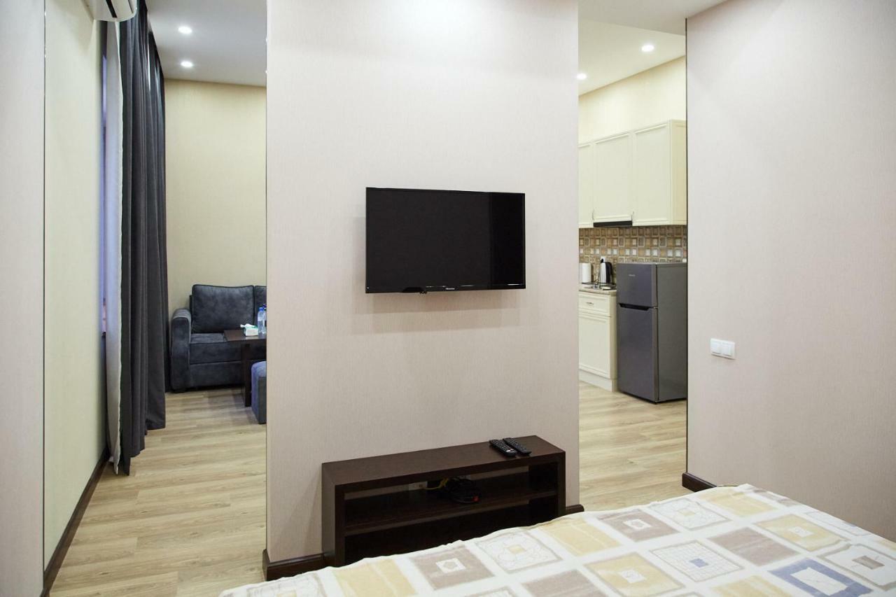 Residence North Avenue Teryan 8. 14 3 耶烈万 外观 照片
